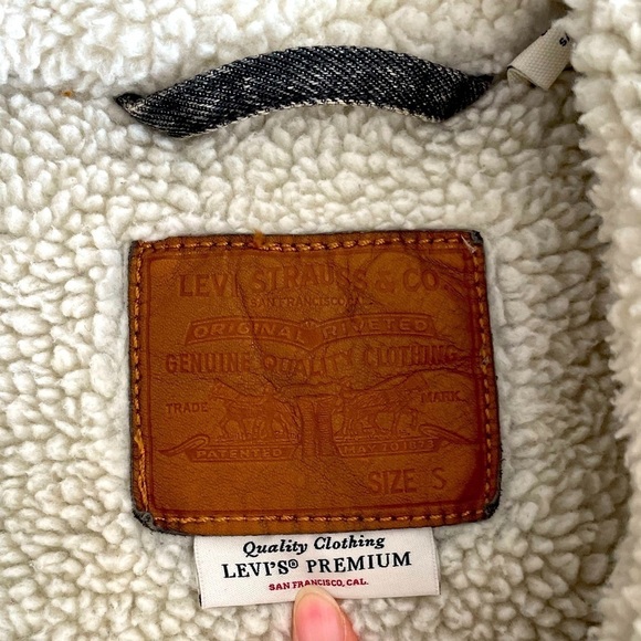 Levi’s Premium men Sherpa trucker jacket vintage style NWOT - Picture 6 of 7